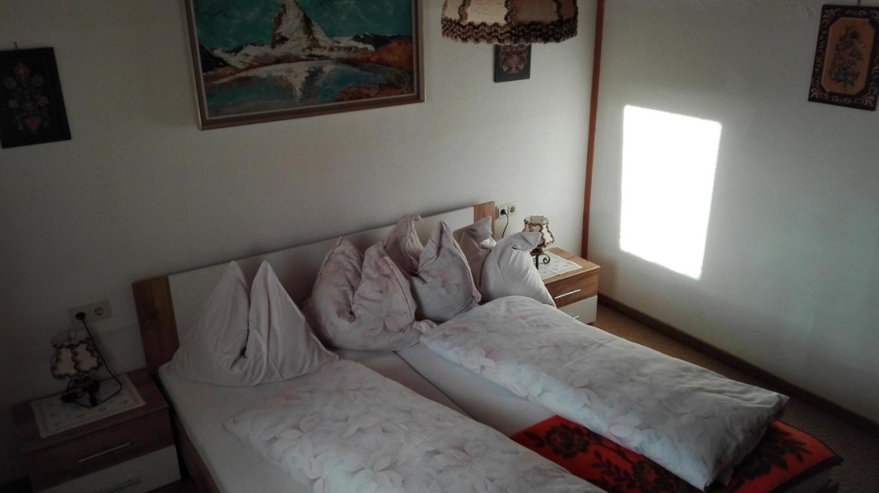 Pension Brunner Бад Кляйнкирххайм Экстерьер фото